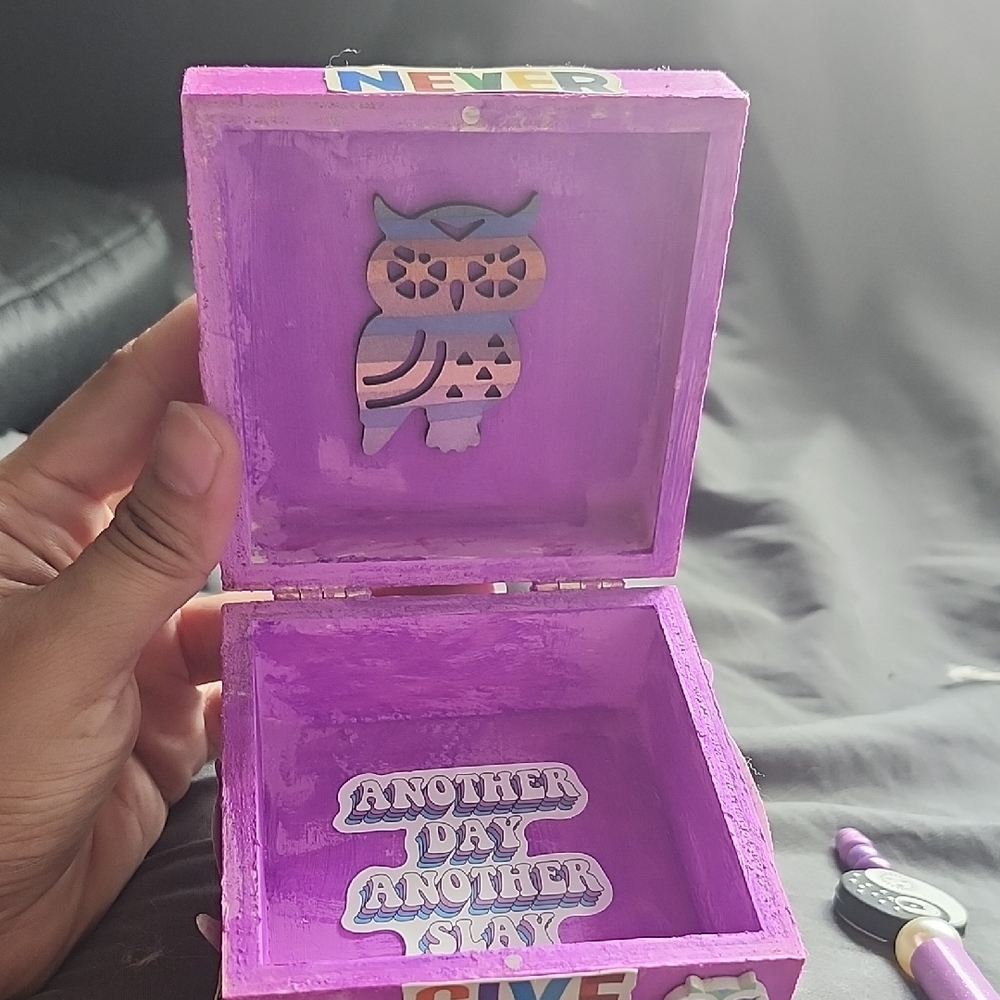 Purple Owl Decor Box with Pen - Picture 6 of 8